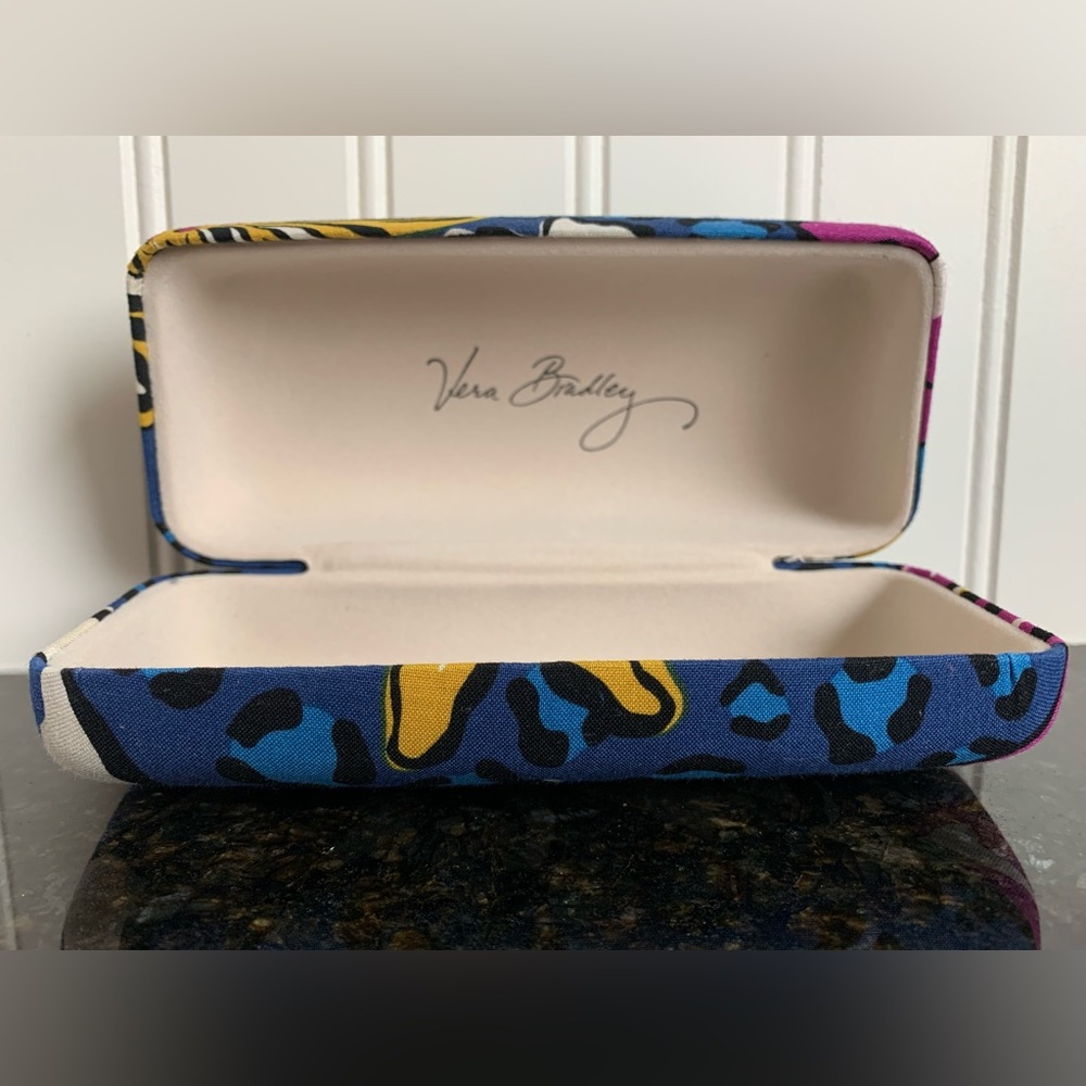 Vera Bradley Clam Shell Eye Glass Case